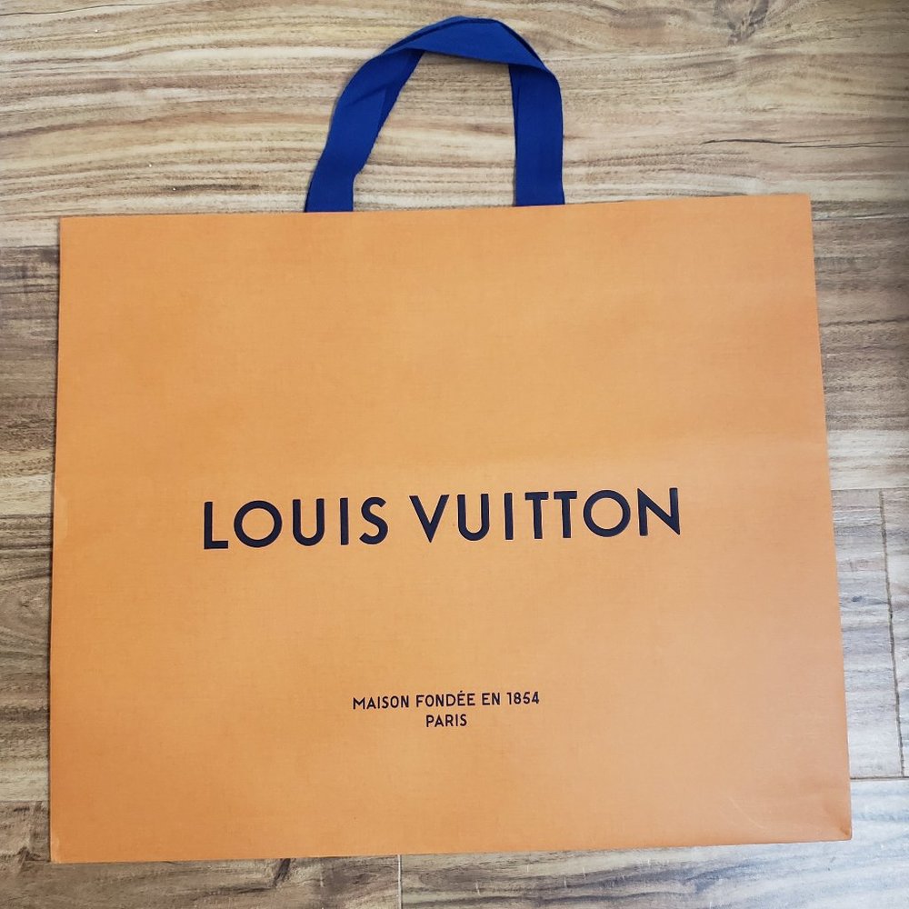 Louis Vuitton L Shopping Bag